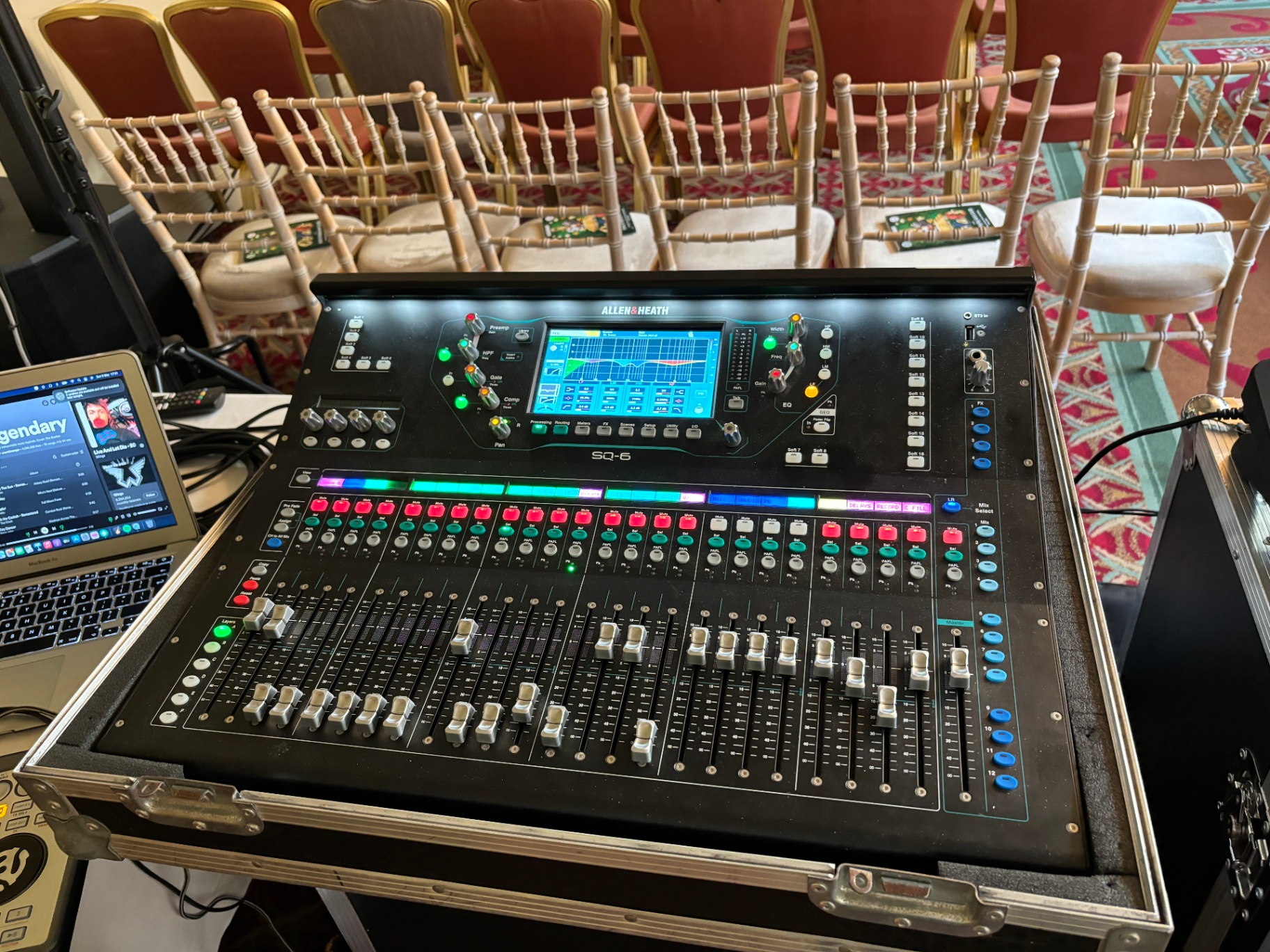 Allen & Heath SQ-6 Mixer